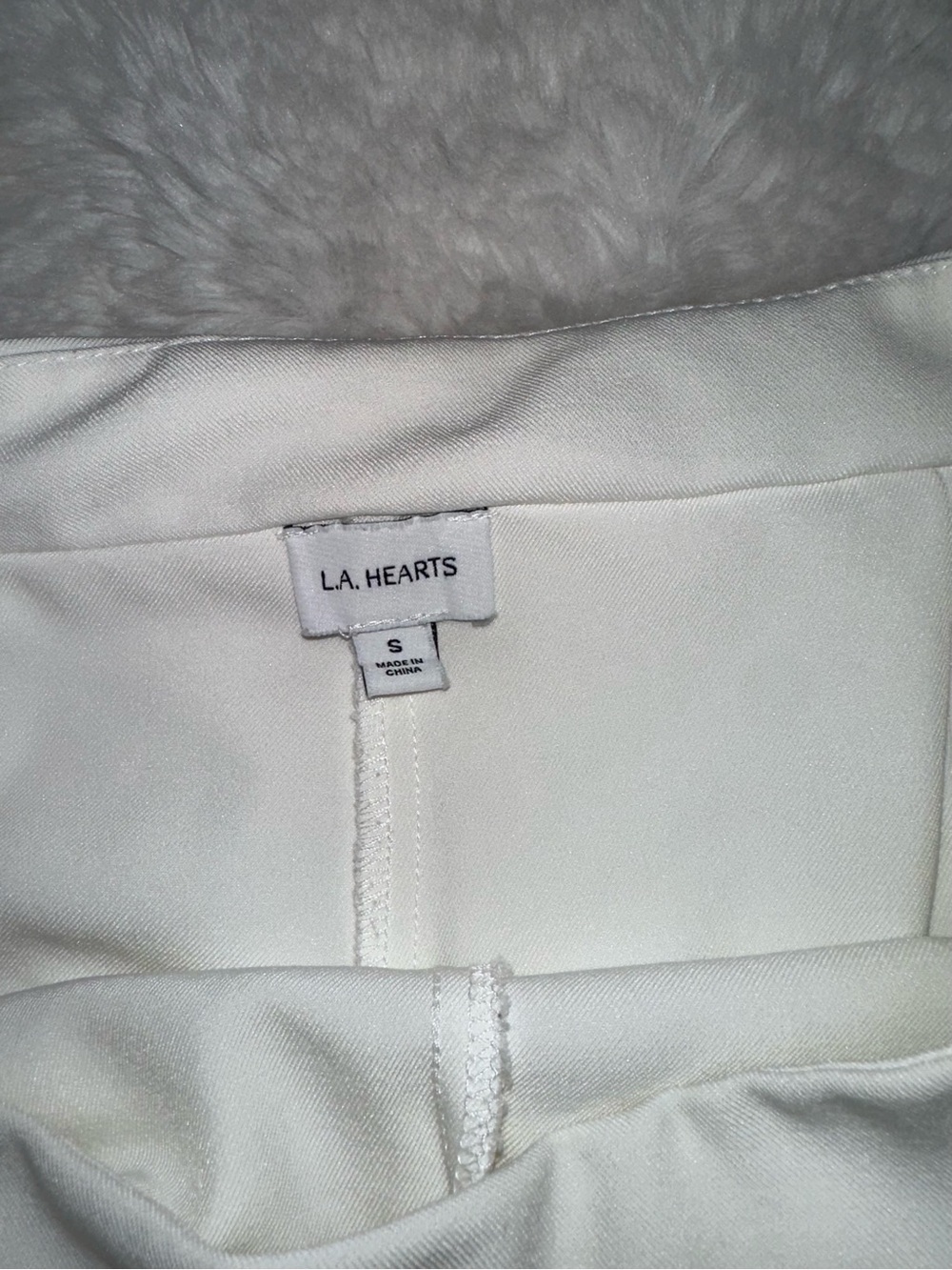 La Hearts White Pleated Tennis Skort - Picture 3 of 5